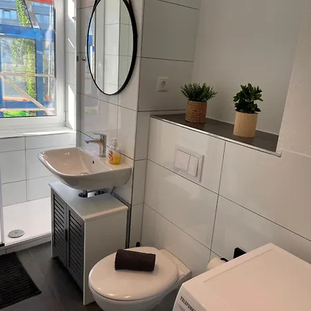 Gemuetliche In Zentrumsnaehe マクデブルク